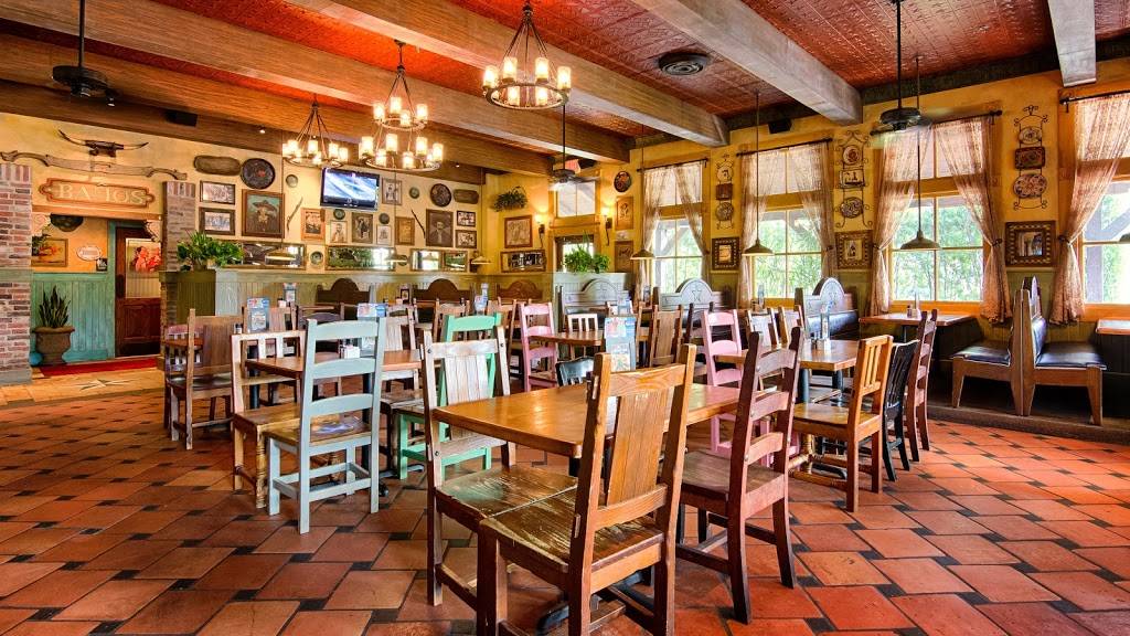 Gringo’s Mexican Kitchen | restaurant | 2202 Broadway St, Pearland, TX 77581, USA | 2814853844 OR +1 281-485-3844