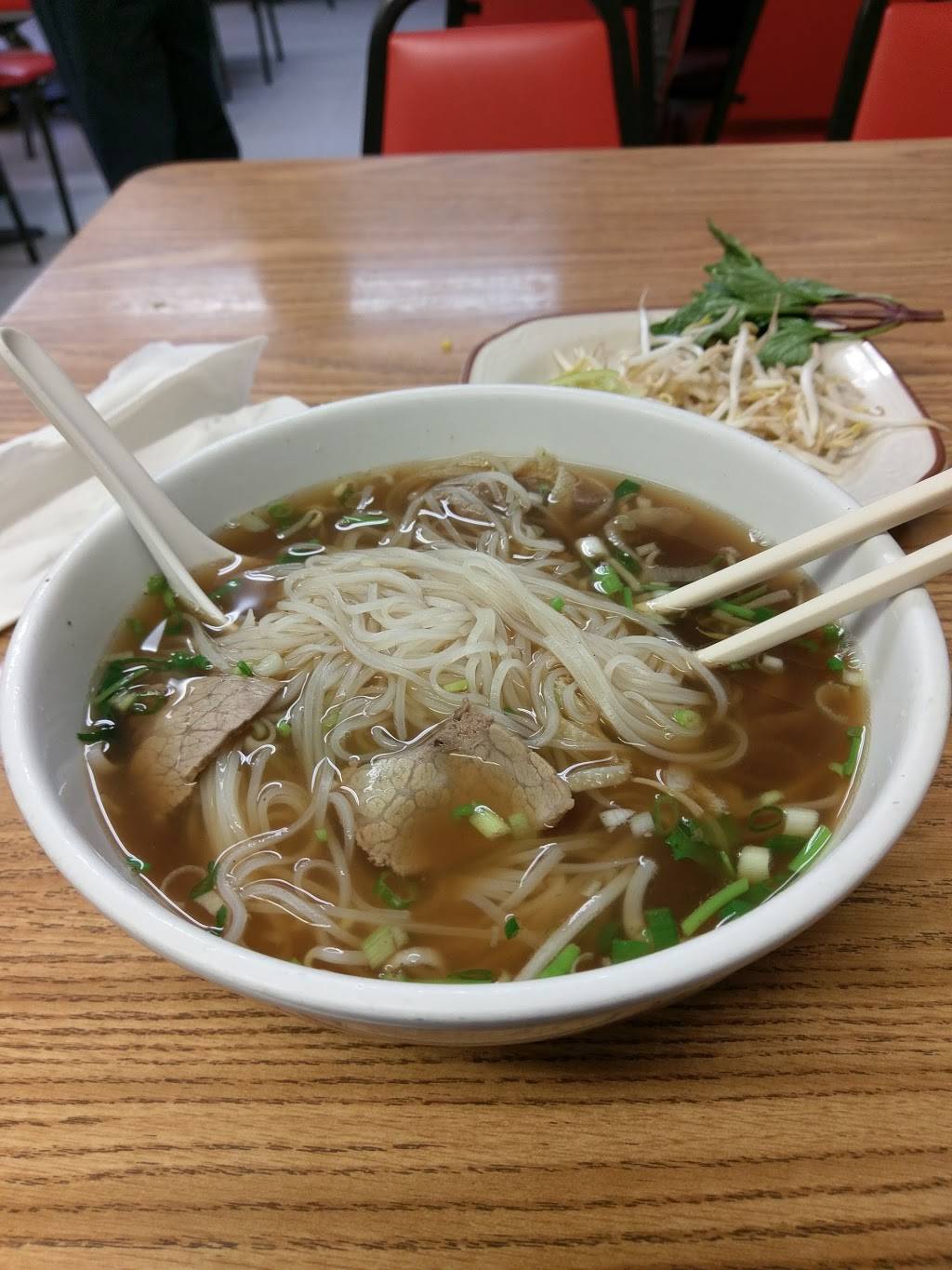 Pho Saigon Restaurant | restaurant | 10411 NE Fourth Plain Blvd #106, Vancouver, WA 98662, USA | 3602601689 OR +1 360-260-1689