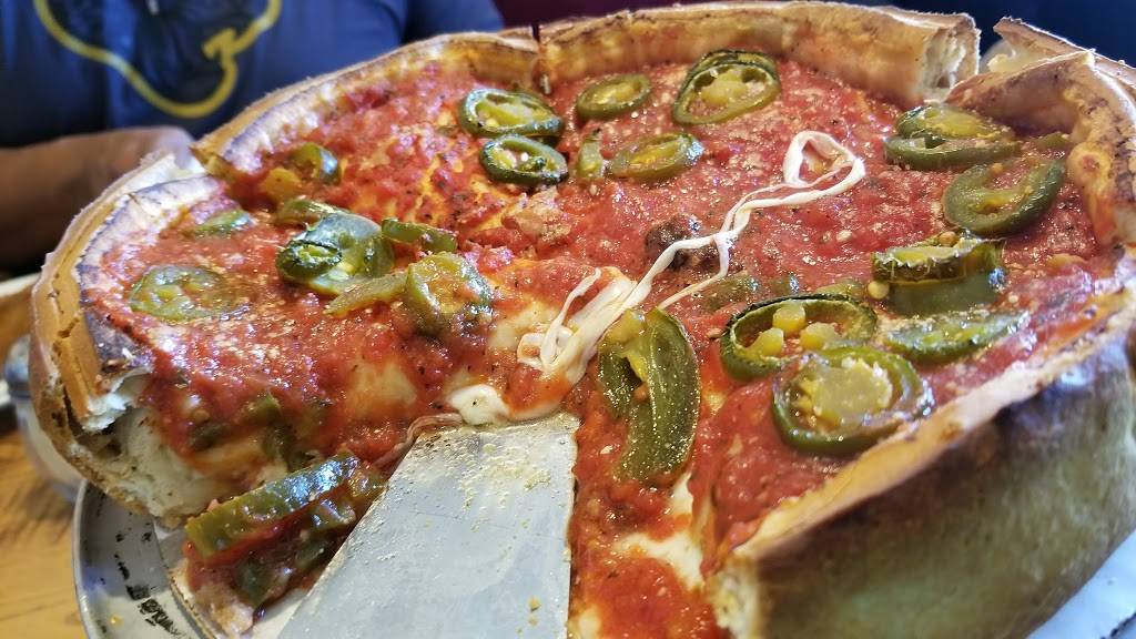 Giordanos | restaurant | 9415 W Higgins Rd, Rosemont, IL 60018, USA | 8472922600 OR +1 847-292-2600