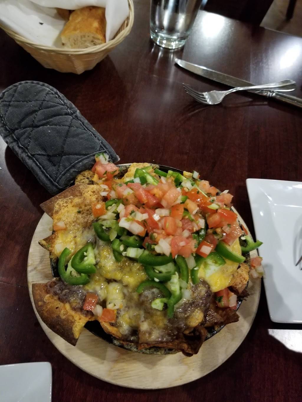 Bistro 135 | restaurant | 135 W 10th St, Tracy, CA 95376, USA | 2094074286 OR +1 209-407-4286