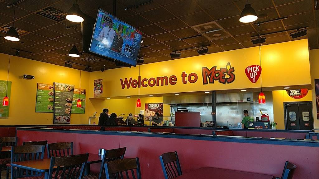 Moes Southwest Grill | restaurant | 10549 Suwannee Plaza Ln, Live Oak, FL 32060, USA | 3862190152 OR +1 386-219-0152