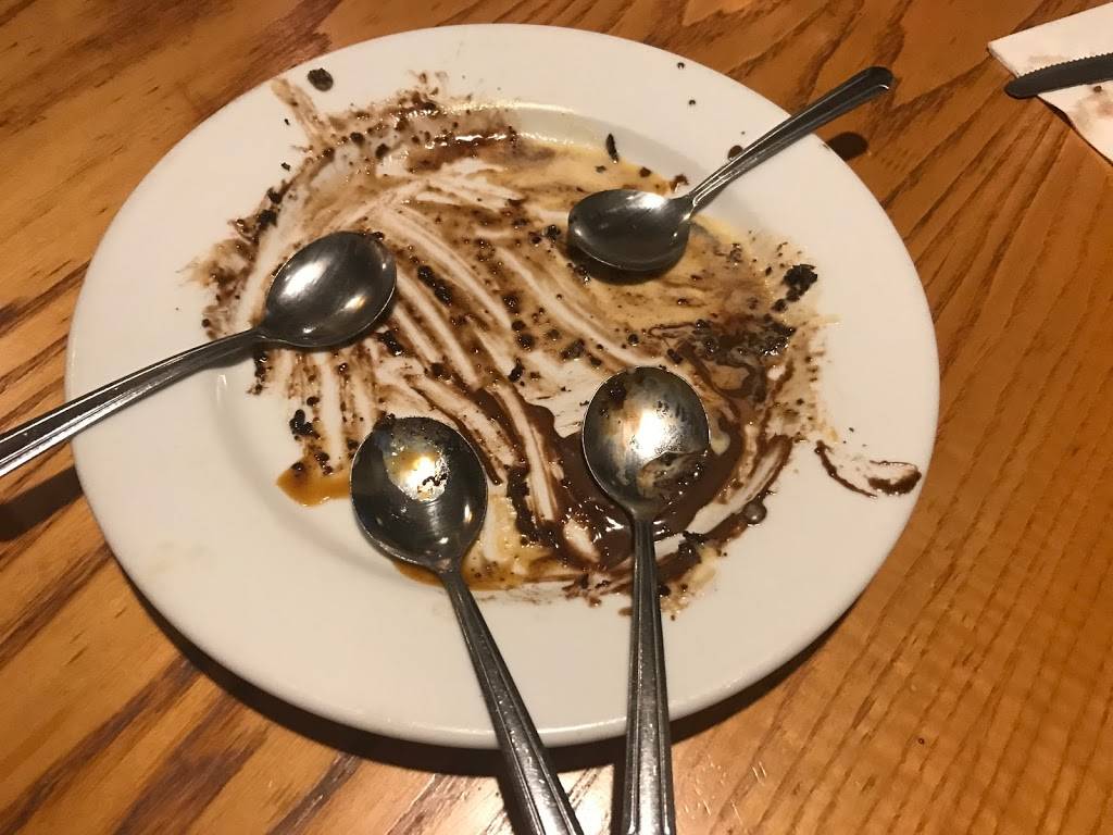 Chilis Grill & Bar | meal takeaway | 1350 Scenic Hwy N STE 1000, Snellville, GA 30078, USA | 7709824727 OR +1 770-982-4727