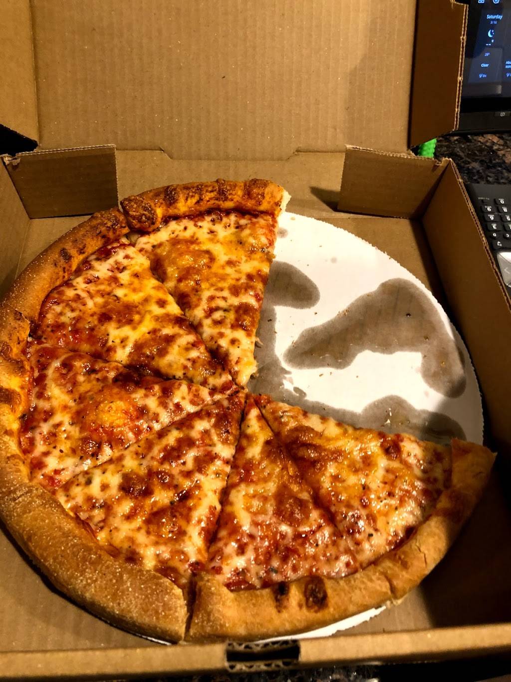 Supreme Pizza & Subs | meal delivery | 585 Washington St, Whitman, MA 02382, USA | 7814470551 OR +1 781-447-0551