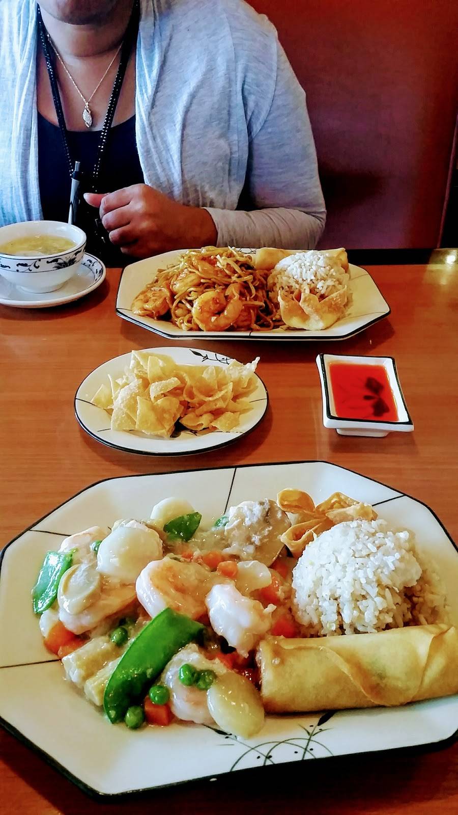 Chens Chinese Bistro | restaurant | 3281 N Hunt Hwy, Florence, AZ 85132, USA | 5207236333 OR +1 520-723-6333