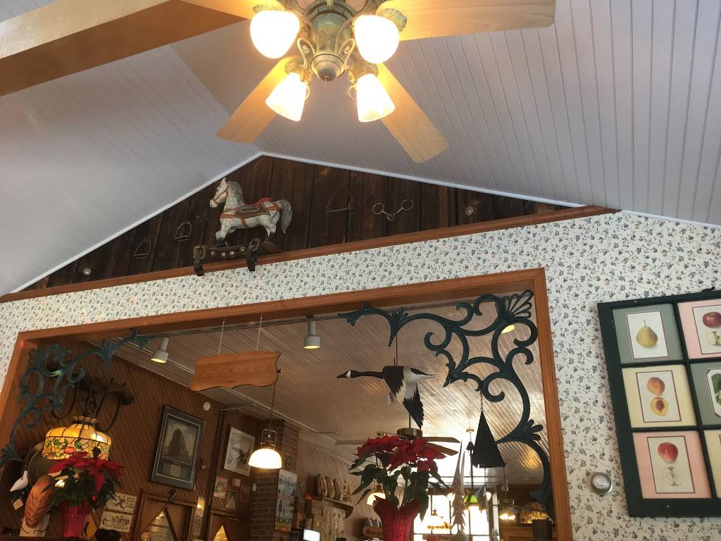 Bear Creek Cafe | restaurant | 98 White Haven Rd, Bear Creek Village, PA 18602, USA | 5704722299 OR +1 570-472-2299