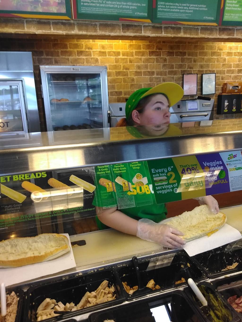 Subway | restaurant | 600 Columbia Turnpike, East Greenbush, NY 12061, USA | 5184775895 OR +1 518-477-5895