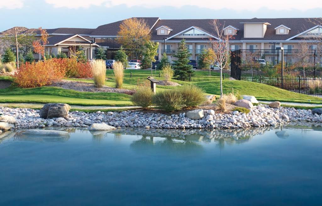 Georgian Bay Hotel, Trademark Collection by Wyndham | restaurant | 10 Vacation Inn Dr, Collingwood, ON L9Y 5G4, Canada | 8004827894 OR +1 800-482-7894