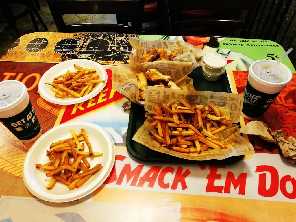 Wingstop | restaurant | 2412 S Texas 6 Ste B, Houston, TX 77077, USA | 2815899464 OR +1 281-589-9464