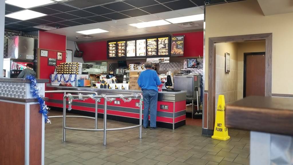 Hardees | restaurant | 521 Salem St, Lexington, NC 27292, USA | 3362431091 OR +1 336-243-1091