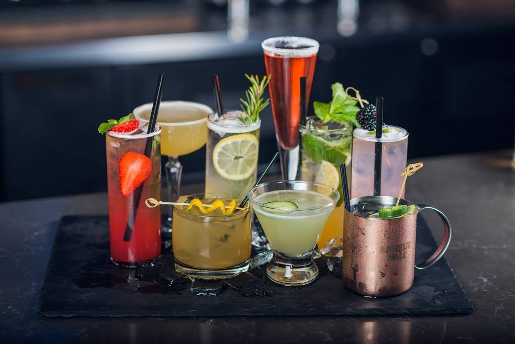 Stone Lounge Bellevue | restaurant | 1020 Bellevue Way NE, Bellevue, WA 98004, USA | 4254542709 OR +1 425-454-2709