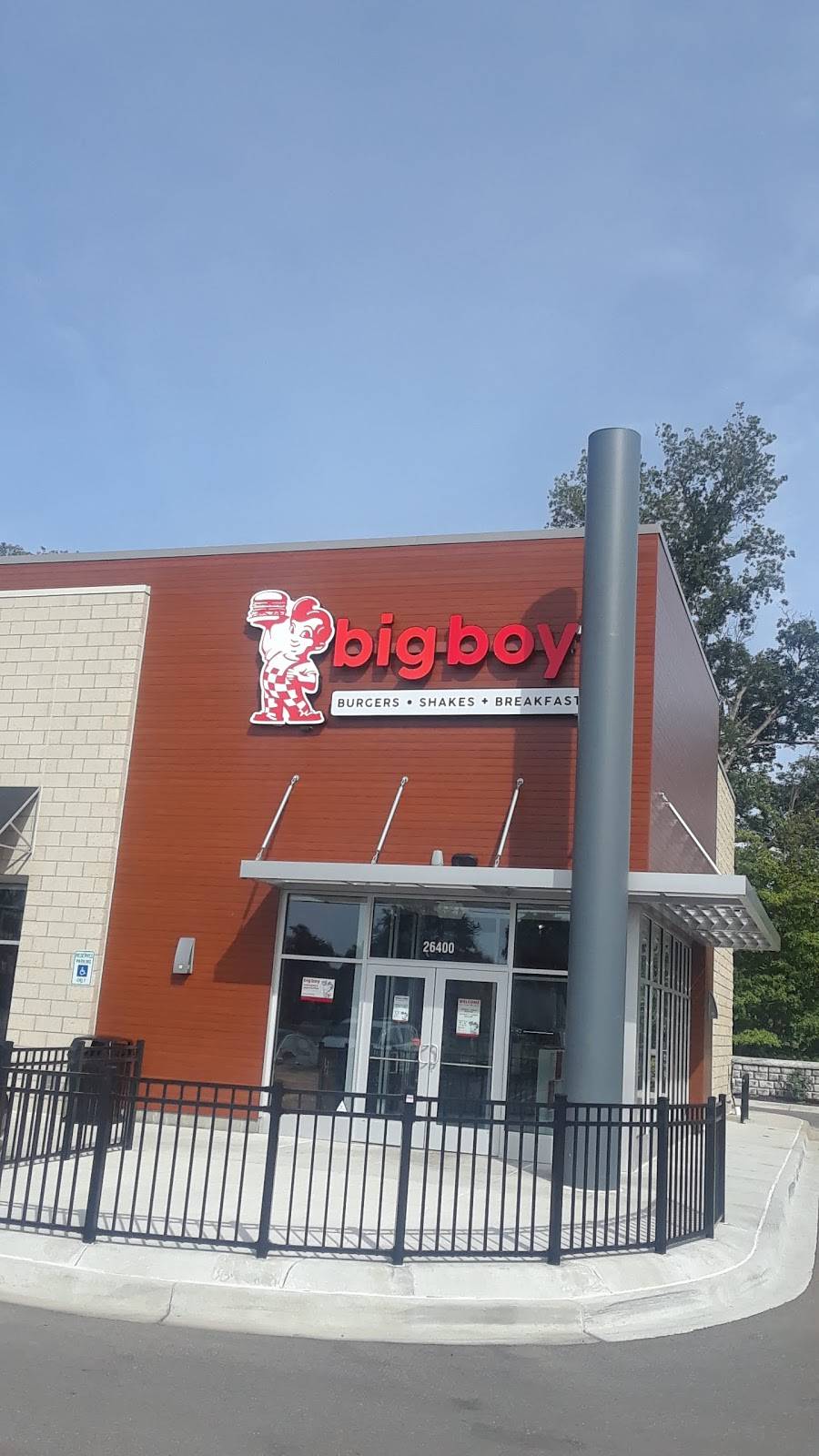 Telegraph Big Boy | restaurant | 26400 Telegraph Rd, Southfield, MI 48033, USA | 2489401510 OR +1 248-940-1510
