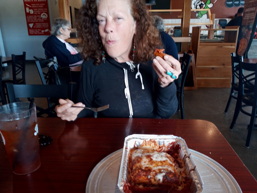 Pizza Factory | restaurant | 1227 N Goerig St, Woodland, WA 98674, USA | 3602254664 OR +1 360-225-4664