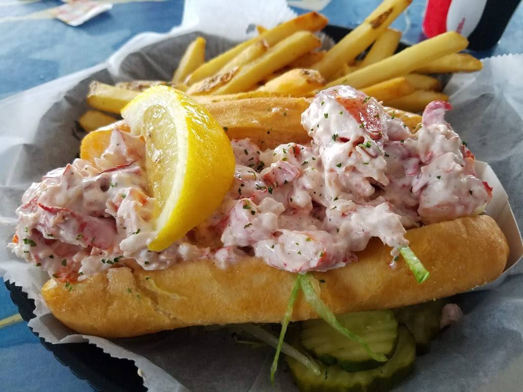 Peteys Summertime Seafood | restaurant | 1323 Ocean Blvd, Rye, NH 03870, USA | 6034331937 OR +1 603-433-1937