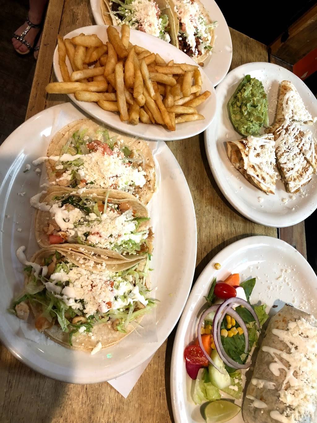 Mama Puebla | restaurant | 3465 E Tremont Ave, Bronx, NY 10465, USA | 7187926262 OR +1 718-792-6262