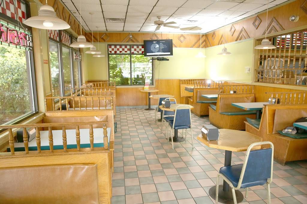 New England Pizza & Subs | meal takeaway | 1115 Providence Rd, Whitinsville, MA 01588, USA | 5082341888 OR +1 508-234-1888