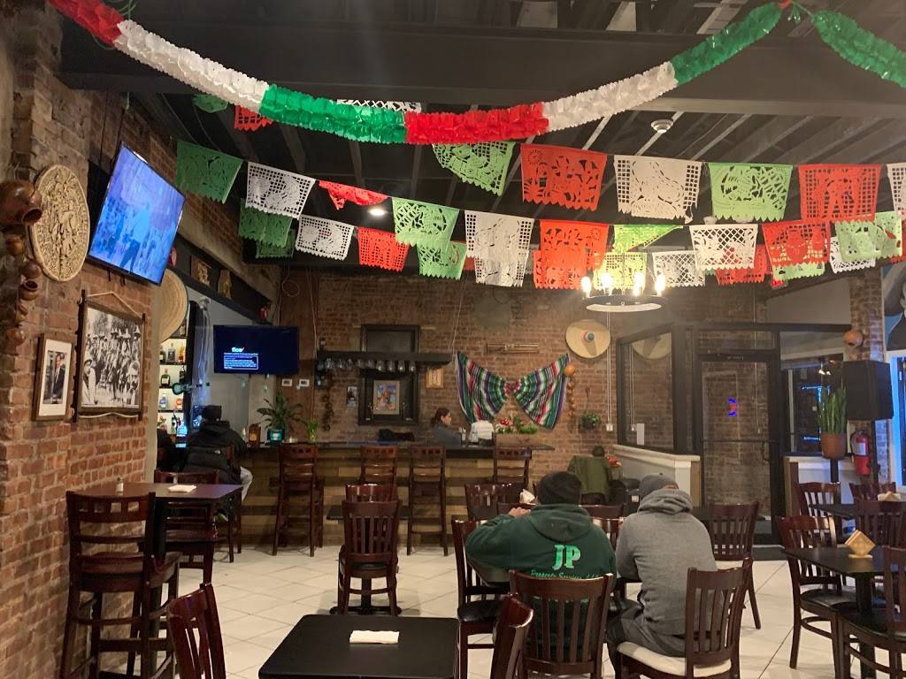 Doña Maria Restaurat | restaurant | 32 Bergen St, Passaic, NJ 07055, USA | 9737737300 OR +1 973-773-7300