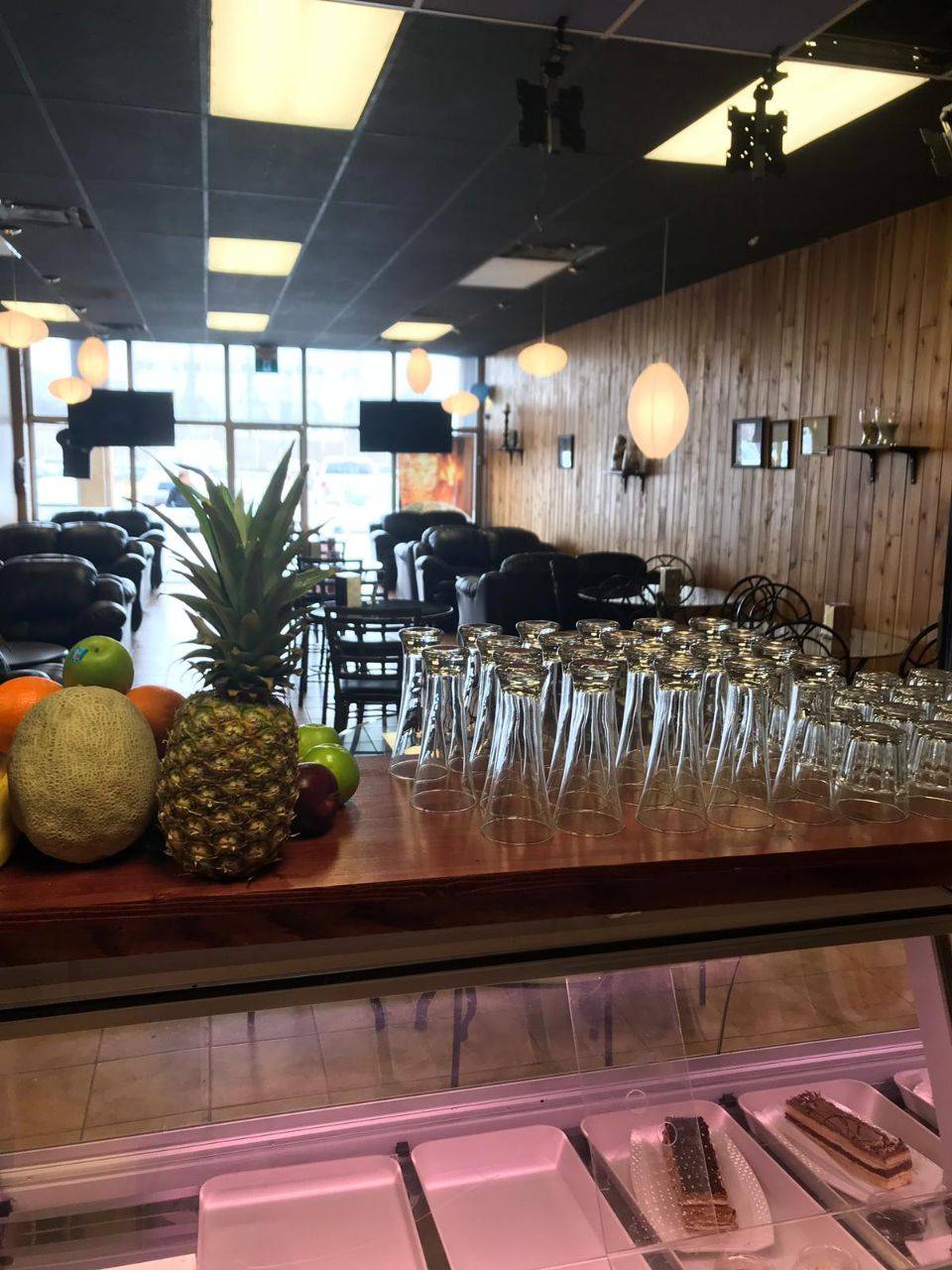 Mazzika Cafe & Restaurant | restaurant | 1077 N Service Rd, Mississauga, ON L4Y 1E1, Canada | 9056159595 OR +1 905-615-9595