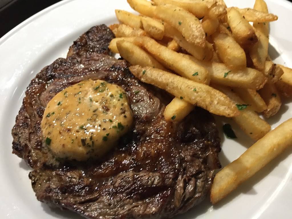 The Chicago Teachers Lounge & Eatery | restaurant | 2525 W Division St, Chicago, IL 60622, USA | 7733668700 OR +1 773-366-8700