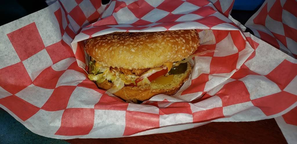 Zezo Sub & Grill | restaurant | 377 Schaefer Rd, Detroit, MI 48217, USA | 3134629696 OR +1 313-462-9696