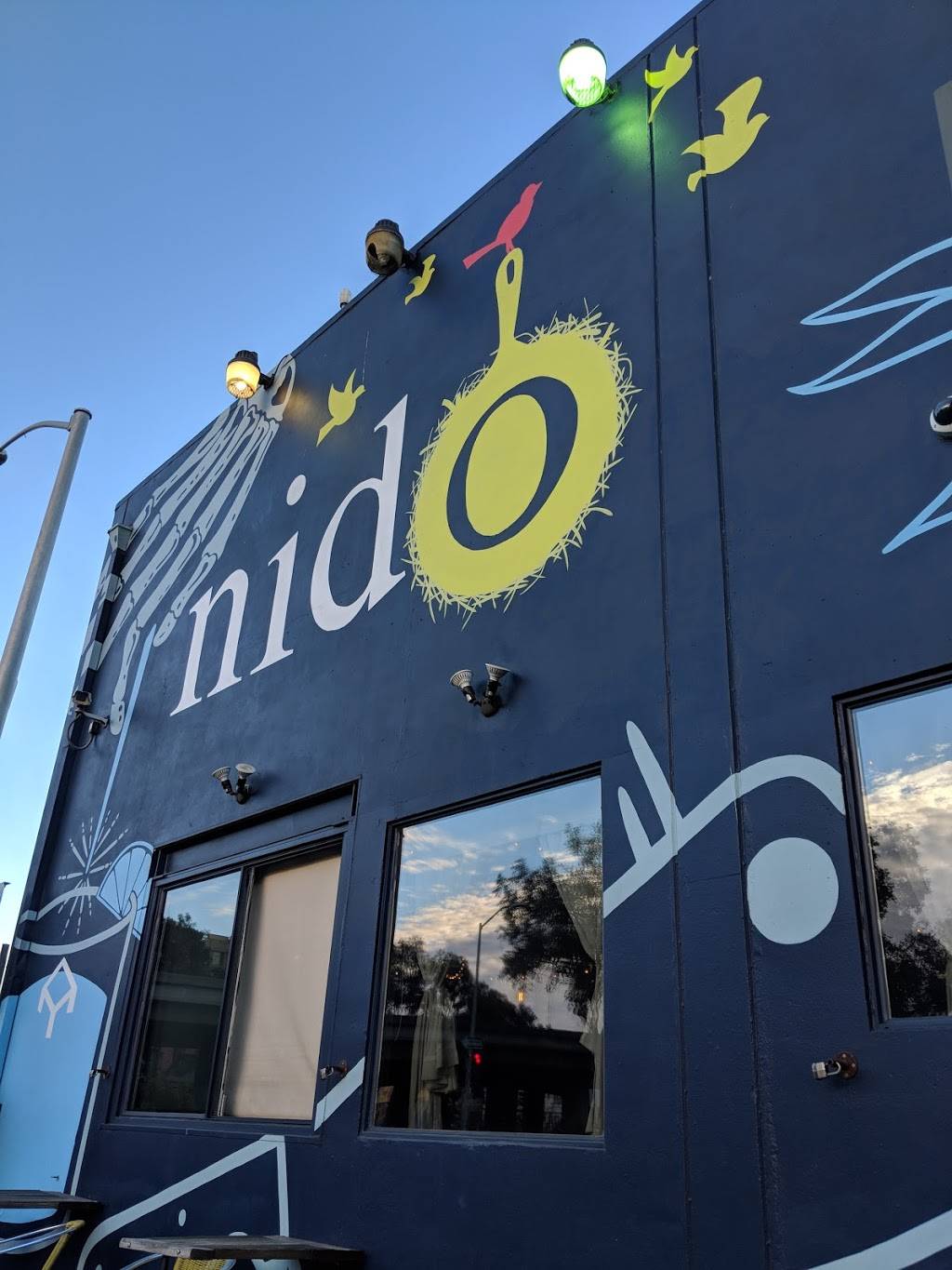 NIDO Kitchen & Bar | restaurant | 444 Oak St, Oakland, CA 94607, USA | 5104446436 OR +1 510-444-6436