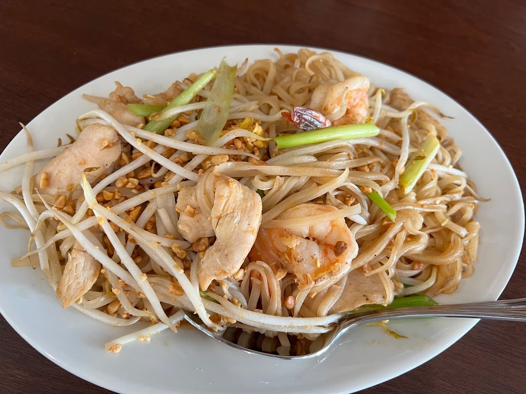 Thai Wok Street Food | restaurant | 98 Pascoag Main St, Pascoag, RI 02859, USA | 4017104001 OR +1 401-710-4001