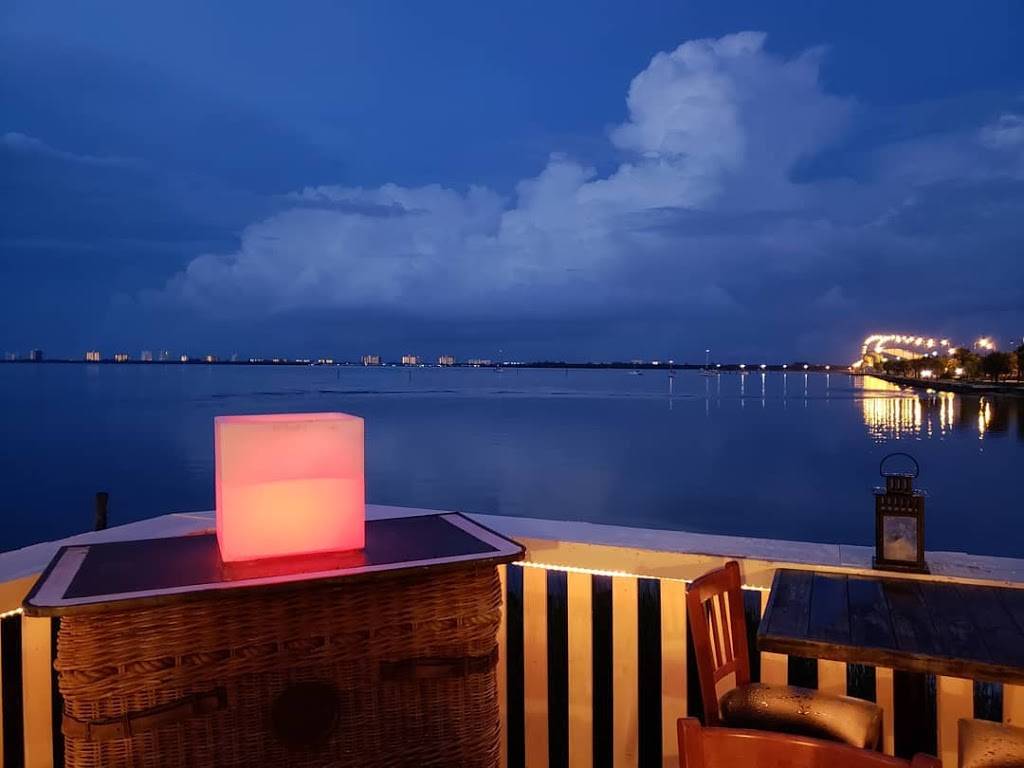 The Hoffmann | restaurant | 3825 NE Indian River Dr, Jensen Beach, FL 34957, USA | 7724443697 OR +1 772-444-3697