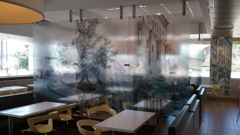 McDonalds | cafe | 962 W Eldorado St, Decatur, IL 62522, USA | 2174228149 OR +1 217-422-8149