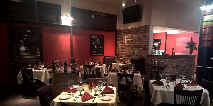 New American Bistro - Panda House in Arlington | restaurant | 2410 W Abram St suite 116, Arlington, TX 76013, USA | 8175385888 OR +1 817-538-5888