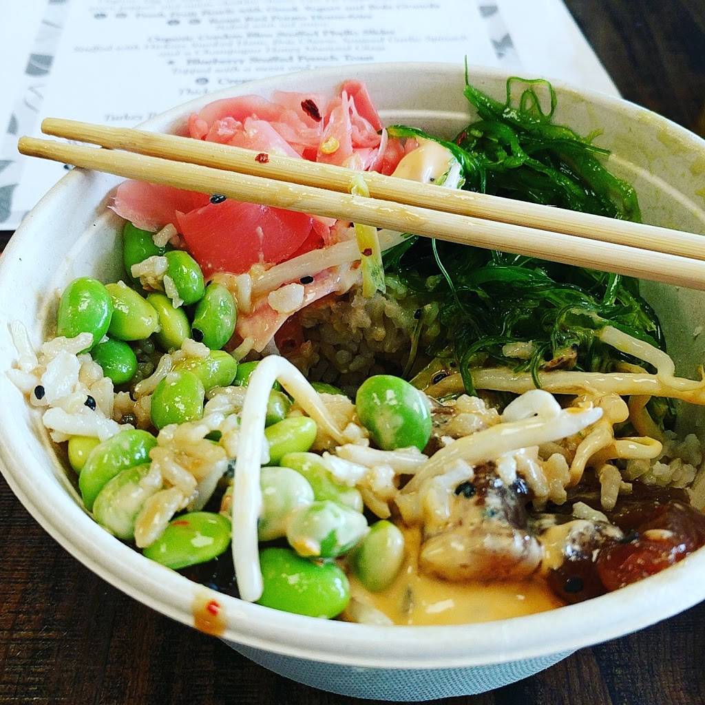 Farmhouse Greens | restaurant | 730 Frederick Rd #1, Catonsville, MD 21228, USA | 4432515903 OR +1 443-251-5903