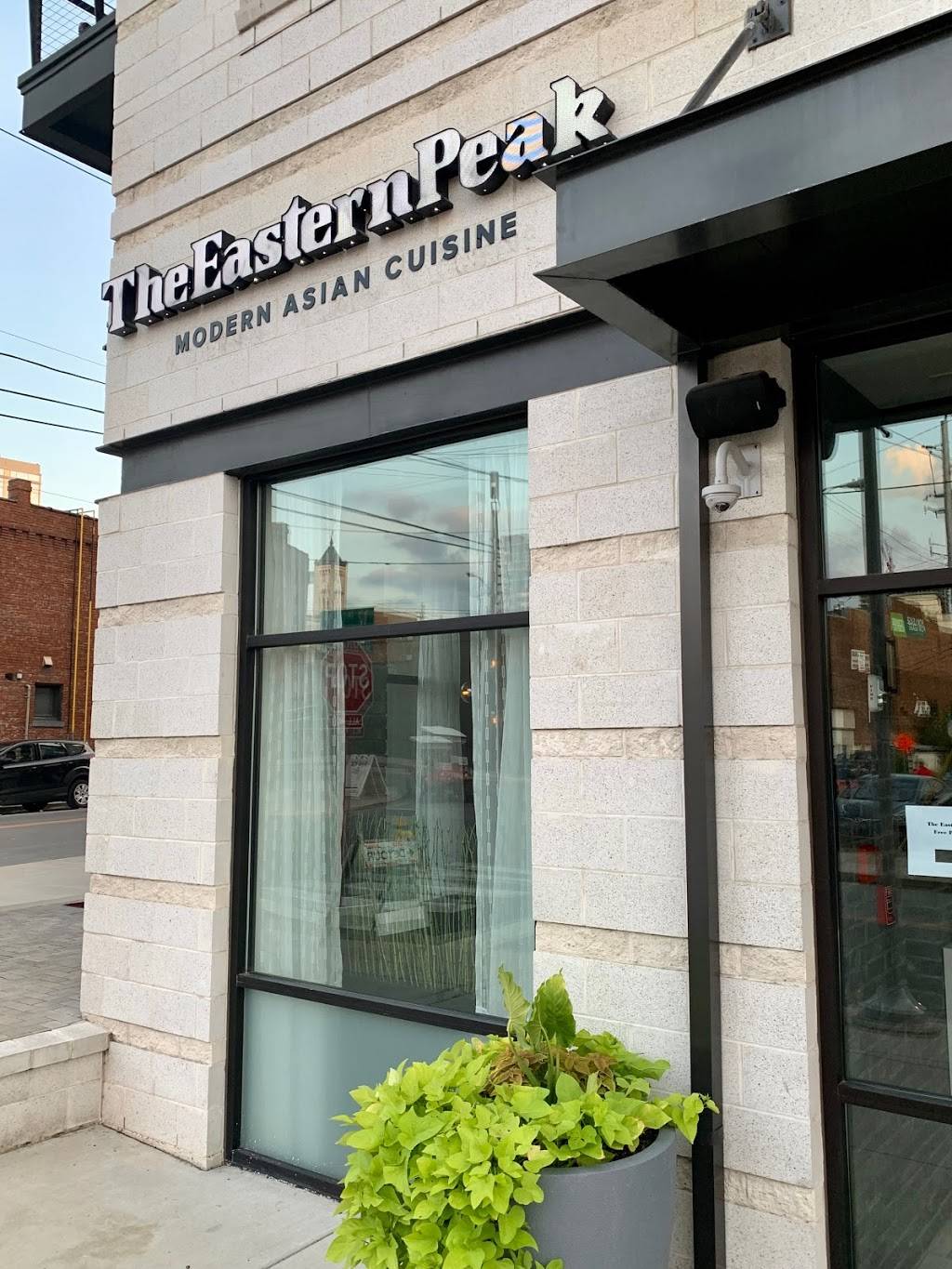 The Eastern Peak - Gulch | restaurant | 133 12th Ave N, Nashville, TN 37203, USA | 6156741411 OR +1 615-674-1411