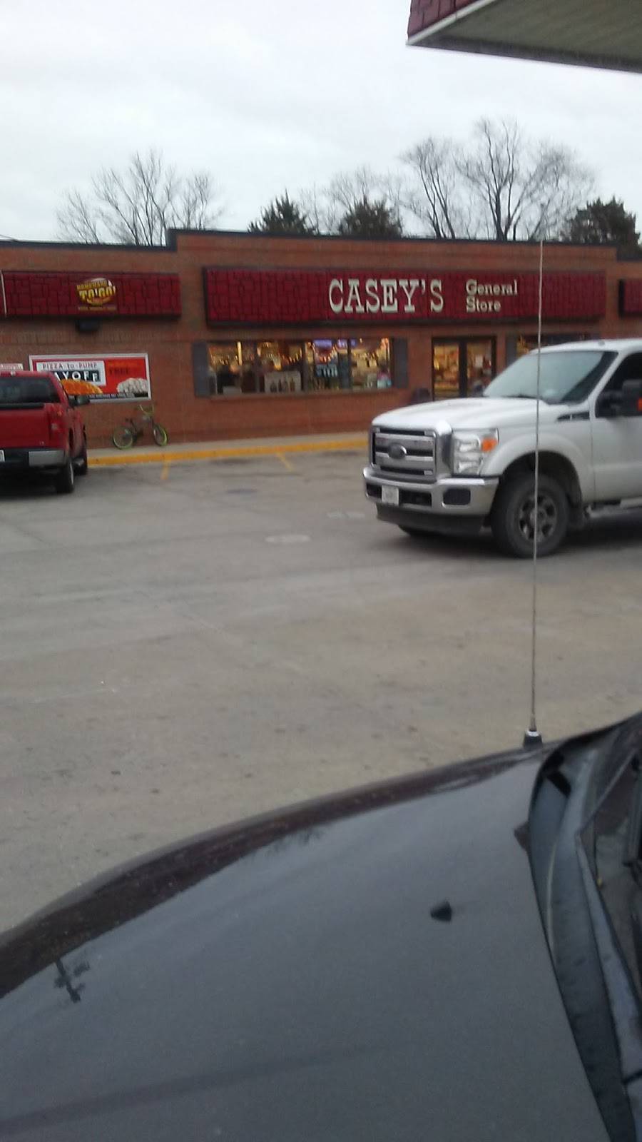 Caseys | meal takeaway | 103 E Myrtle St, Baldwin, IL 62217, USA | 6187852410 OR +1 618-785-2410