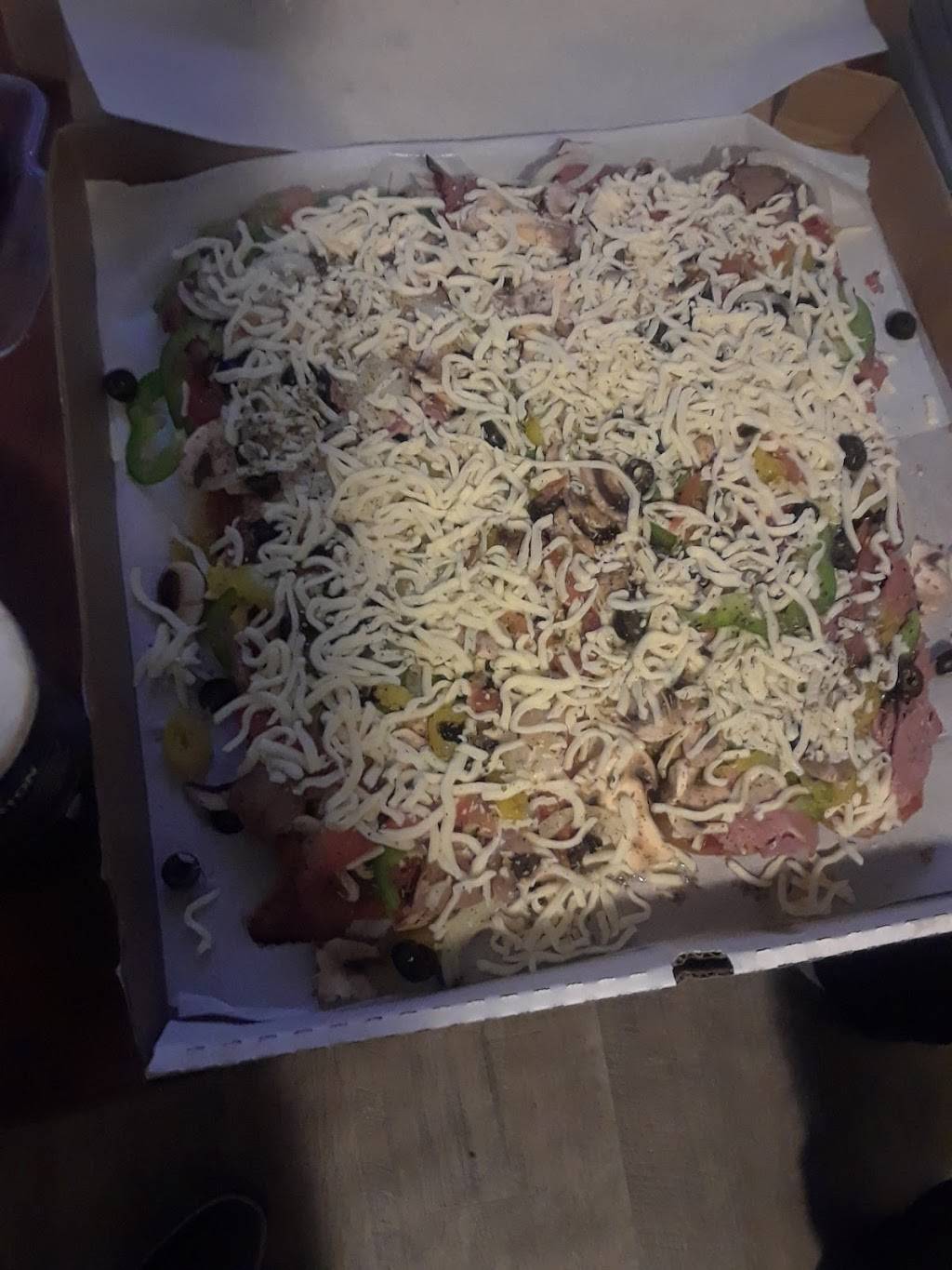 Trainstop deli | restaurant | 1508 Central Ave, Anderson, IN 46016, USA | 7652742222 OR +1 765-274-2222