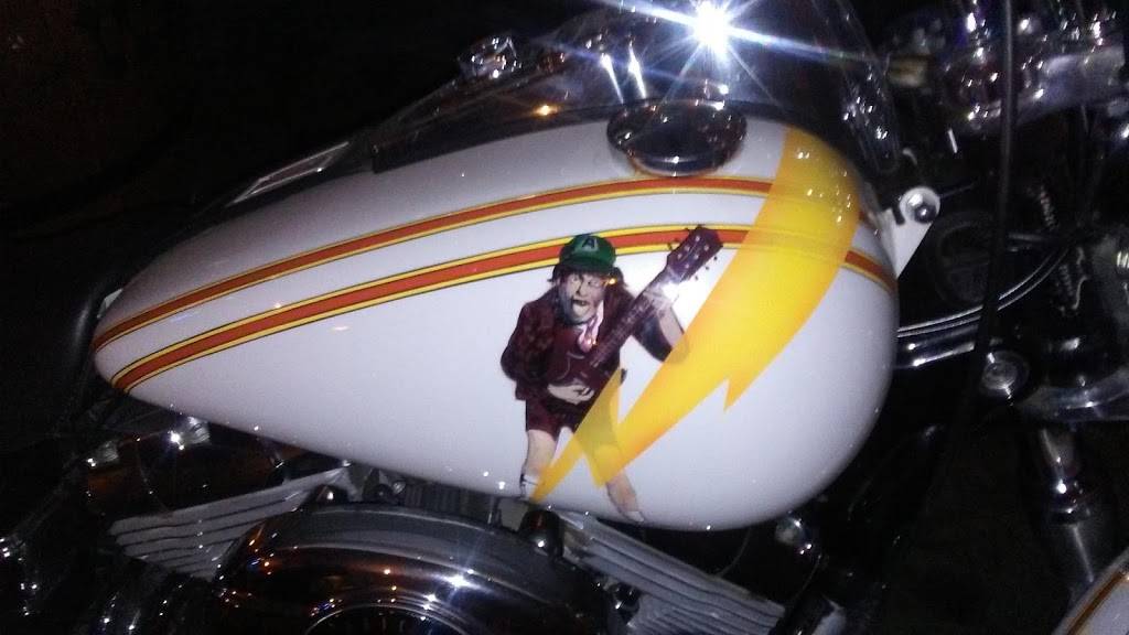 Whisk(e)y Barrel | restaurant | 151 W Alder St, Stockton, CA 95204, USA | 2099920232 OR +1 209-992-0232