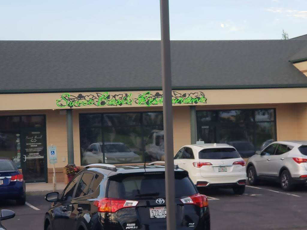 Sweet Basil | restaurant | 645 Walton Dr, Plymouth, WI 53073, USA | 9208927572 OR +1 920-892-7572