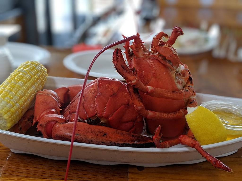 Baxters Boathouse | restaurant | 177 Pleasant St, Hyannis, MA 02601, USA | 5087754490 OR +1 508-775-4490