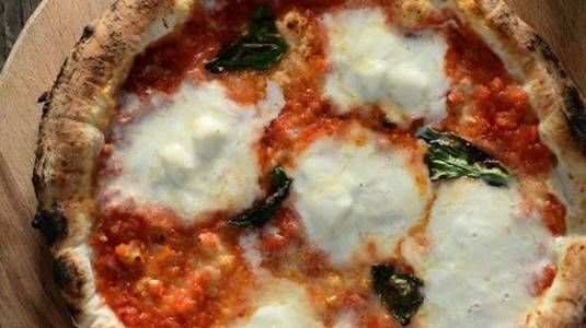 O Sole Mio | restaurant | 250 Catharine St, Philadelphia, PA 19147, USA | 2154681689 OR +1 215-468-1689