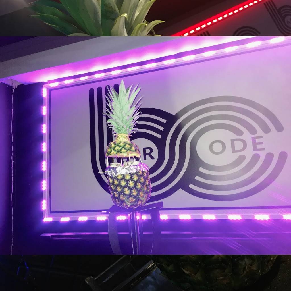 Barcode Lounge and restaurant | restaurant | 2909, 1643 W Hunting Park Ave, Philadelphia, PA 19140, USA | 2158364851 OR +1 215-836-4851