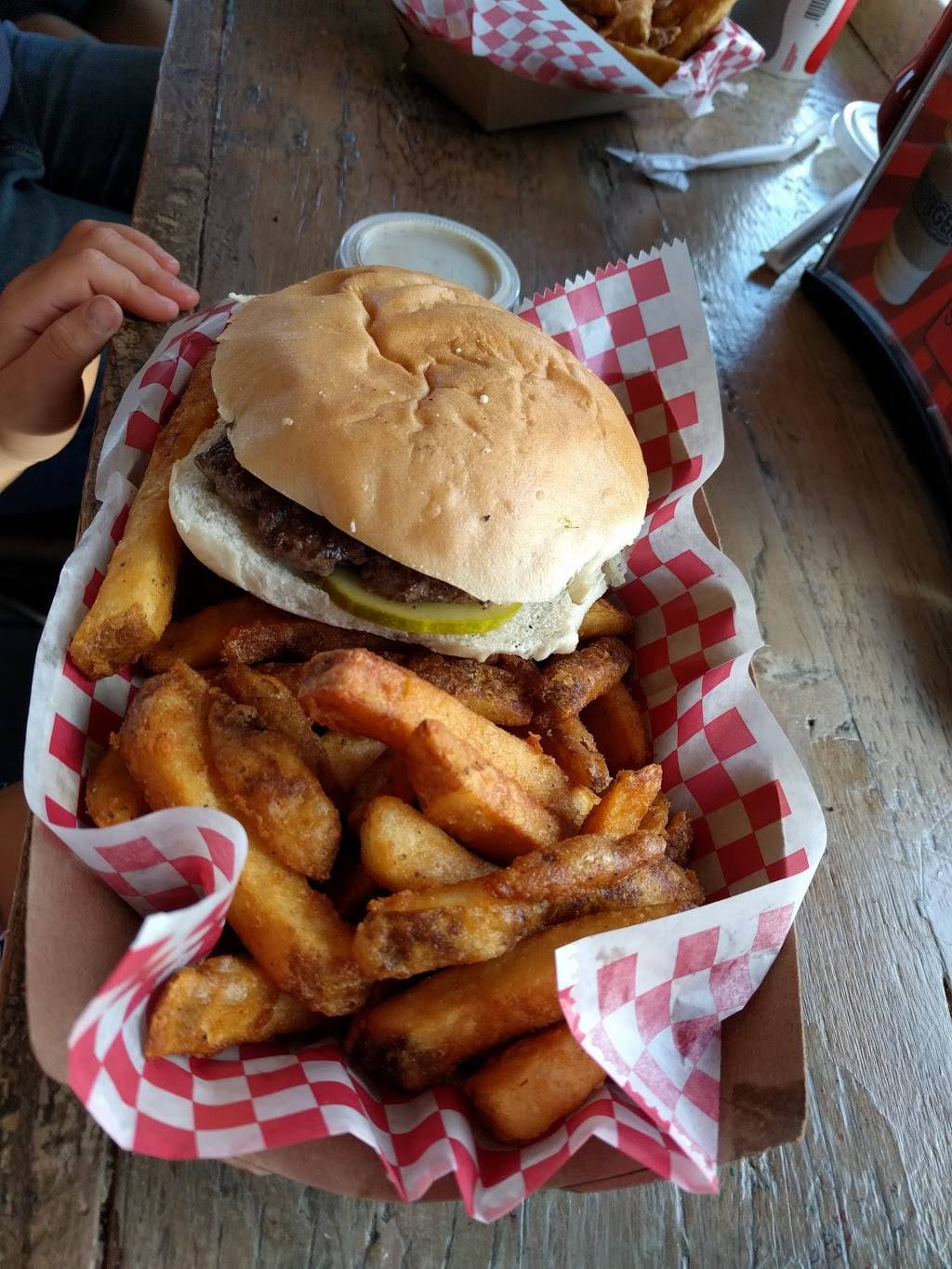 Burger 25 | restaurant | 1611 NJ-37, Toms River, NJ 08753, USA | 7322700025 OR +1 732-270-0025