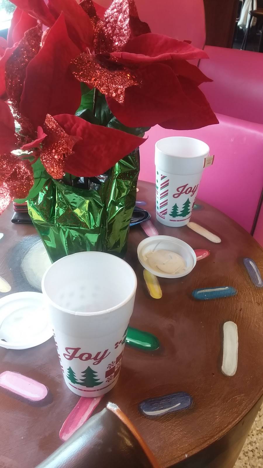 Dunkin | bakery | 2113 Nash St N, Wilson, NC 27896, USA | 2529914774 OR +1 252-991-4774