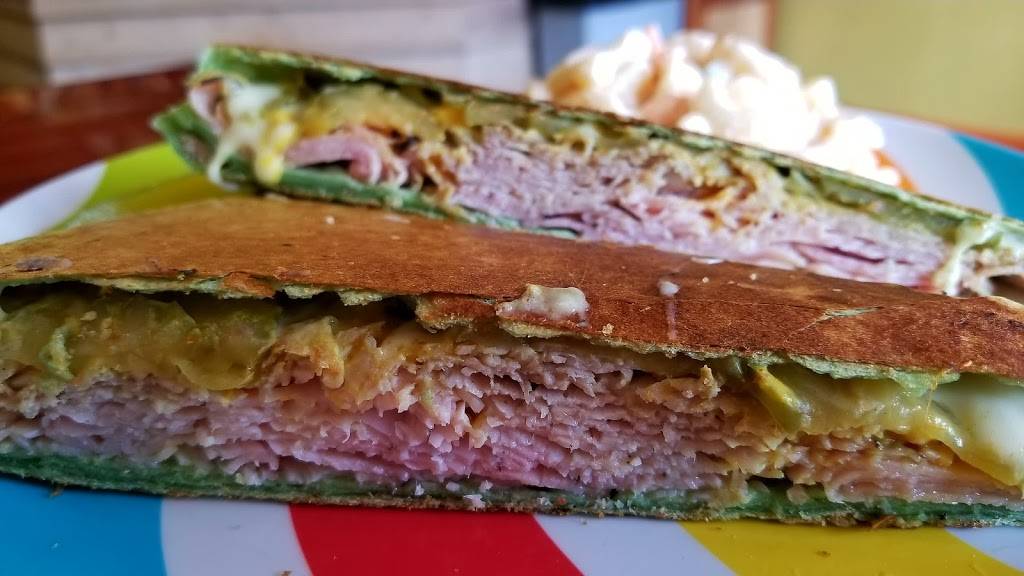 Barefoot Cafe | cafe | 2036 14th Ave #100, Vero Beach, FL 32960, USA | 7727701733 OR +1 772-770-1733