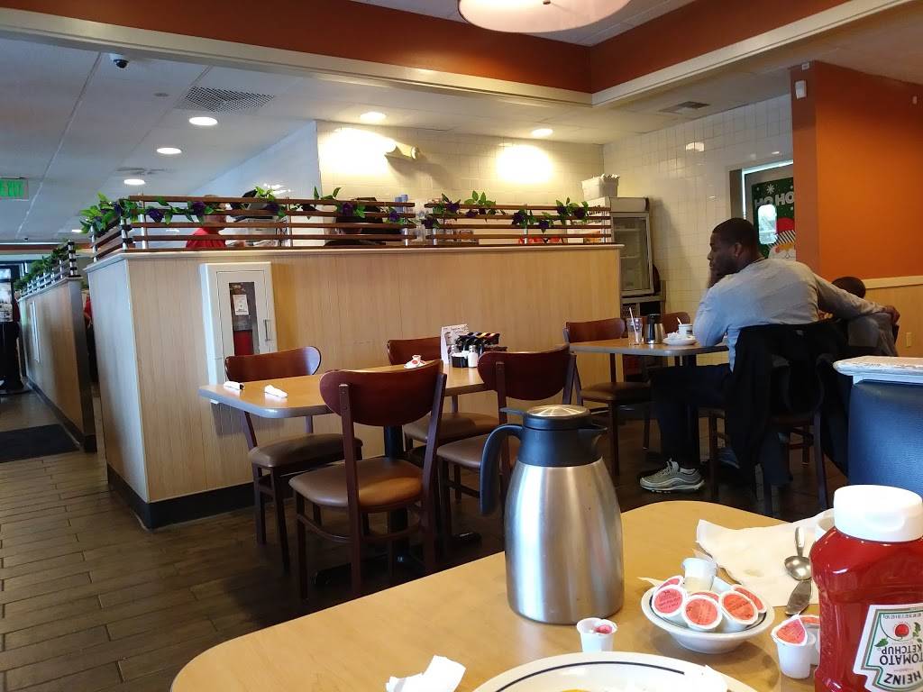 IHOP | bakery | 1511 Lehigh St, Allentown, PA 18103, USA | 6107976113 OR +1 610-797-6113