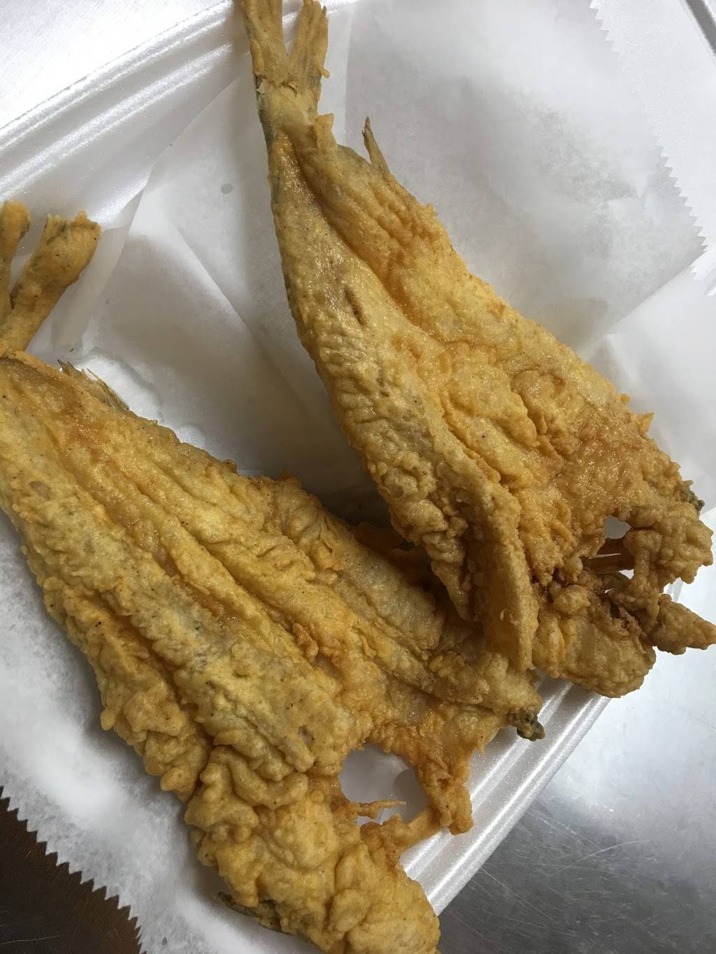 Lake Trout 3 | restaurant | # C, 6860 Dogwood Rd, Windsor Mill, MD 21244, USA | 4102650122 OR +1 410-265-0122