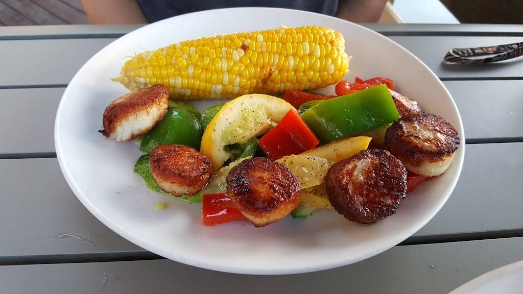 The Marina at the Wharf | restaurant | 543 N Shore Rd, Revere, MA 02151, USA | 7816293798 OR +1 781-629-3798