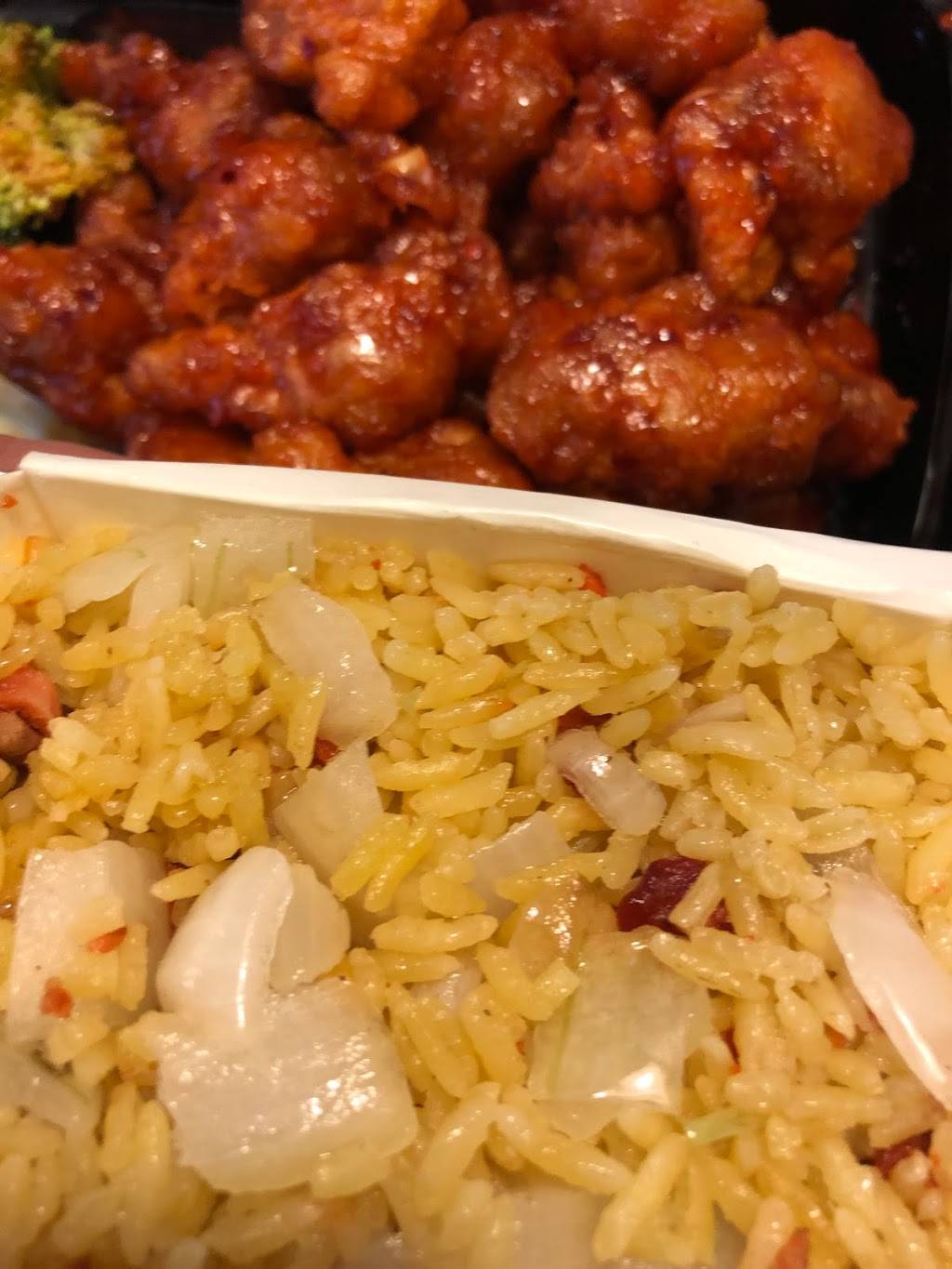 Luen Hop Chinese Kitchen | restaurant | 34 Shunpike Rd #14B, Cromwell, CT 06416, USA | 8606354108 OR +1 860-635-4108