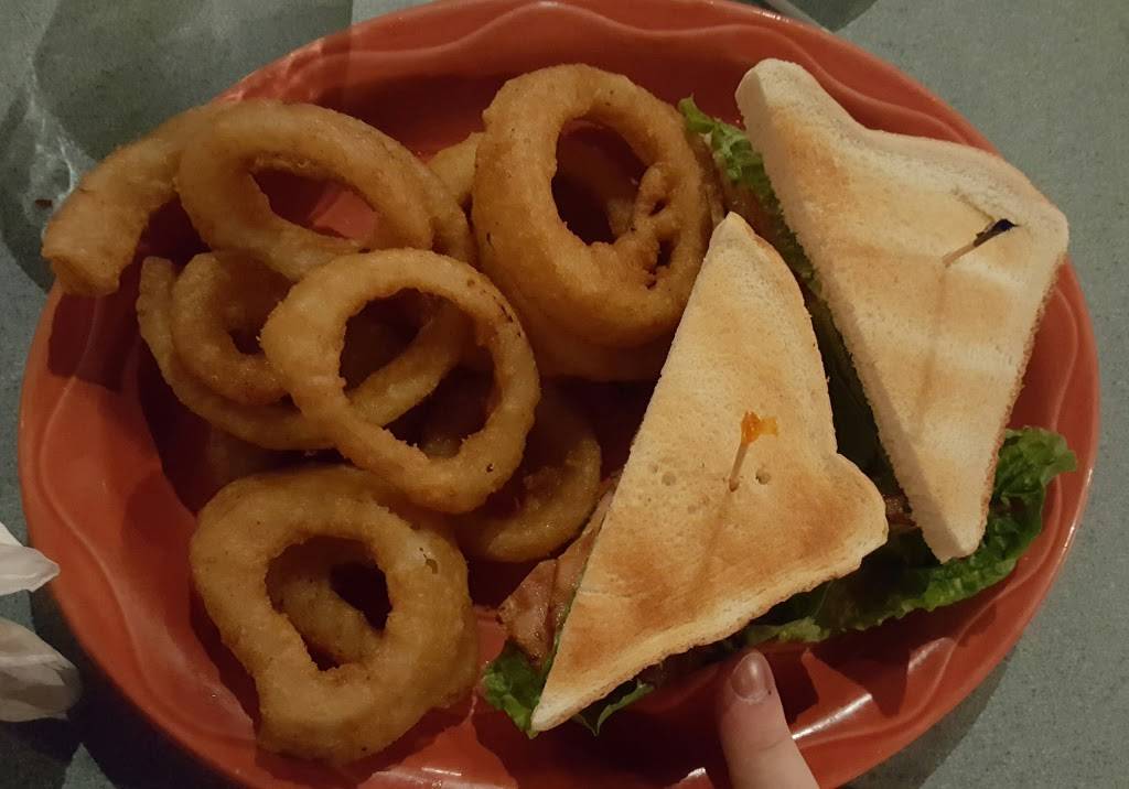 Connors Irish Pub | restaurant | 2401 St Joseph Blvd, Orléans, ON K1C 1E9, Canada | 6138375050 OR +1 613-837-5050