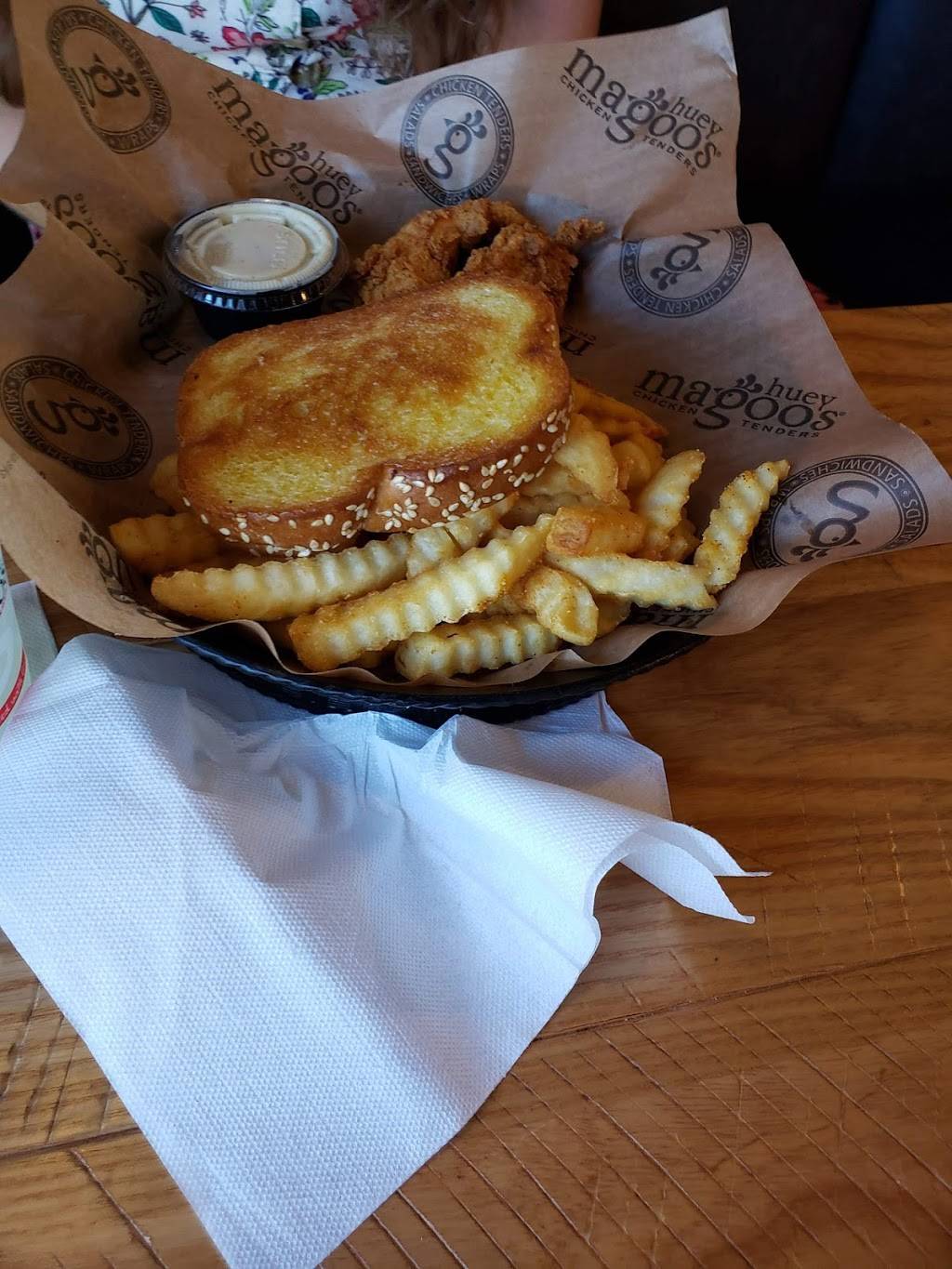 Huey Magoo’s Chicken Tenders - Daytona Beach | restaurant | 1268 Beville Rd, Daytona Beach, FL 32114, USA | 3862389232 OR +1 386-238-9232