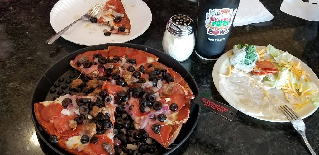 Fultanos Pizza | restaurant | 215 Broadway St, Seaside, OR 97138, USA | 5037385612 OR +1 503-738-5612