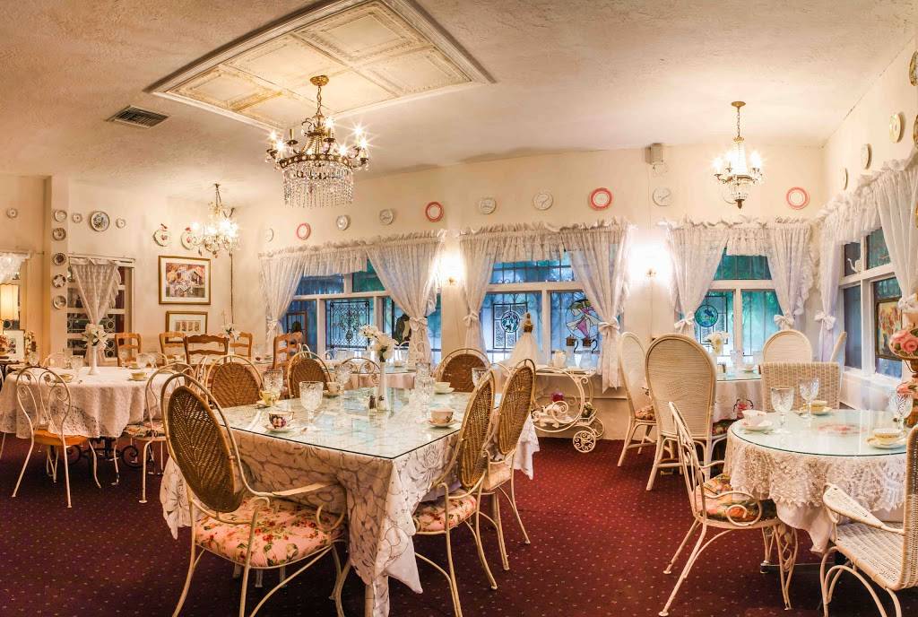 Tea Room at Cauley Square | restaurant | 12310 SW 224th St, Miami, FL 33170, USA | 3052580044 OR +1 305-258-0044