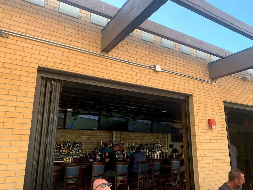 First Draft Grayslake | restaurant | 250 Center St, Grayslake, IL 60030, USA | 2245414445 OR +1 224-541-4445