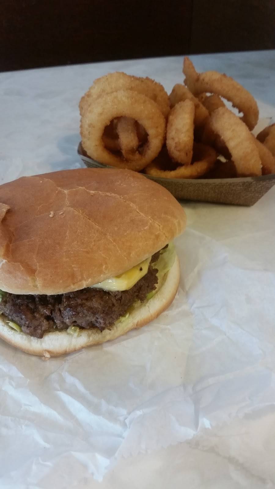 Nite Owl Ice Cream Parlour & Sandwich Shoppe | restaurant | 830 E Layton Ave, Milwaukee, WI 53207, USA | 4144832524 OR +1 414-483-2524